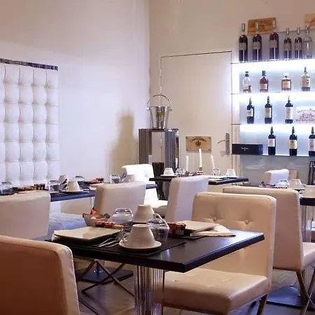 Le Boutique & 5*