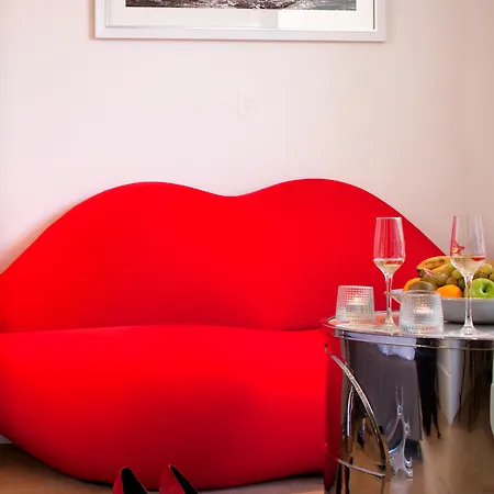 Le Boutique & 5*