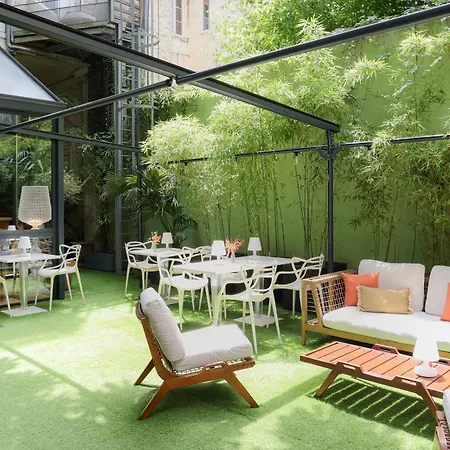 Le Boutique & Hotel