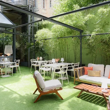 Le Boutique & Hotel