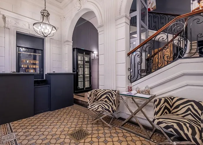 Le Boutique & Hotel 5*