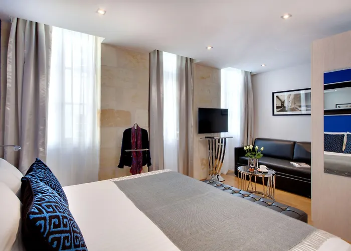 Le Boutique & 5*