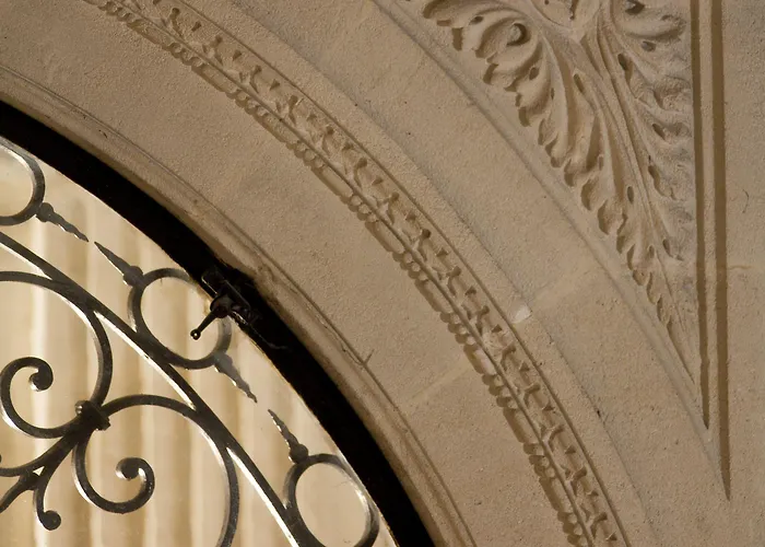 Le Boutique & 5* ボルドー